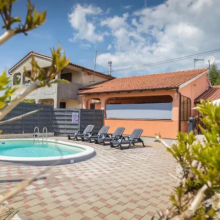2 Bedroom Gorgeous Apartment In Vodnjan * Vodnjan